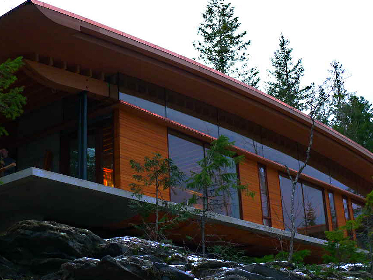 UNISON WINDOWS & DOORS | Lighthouse Residence